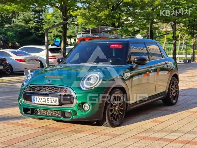 2020 Mini COOPER