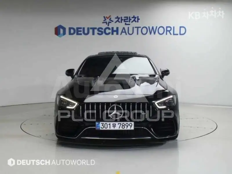 2020 Mercedes Benz GT