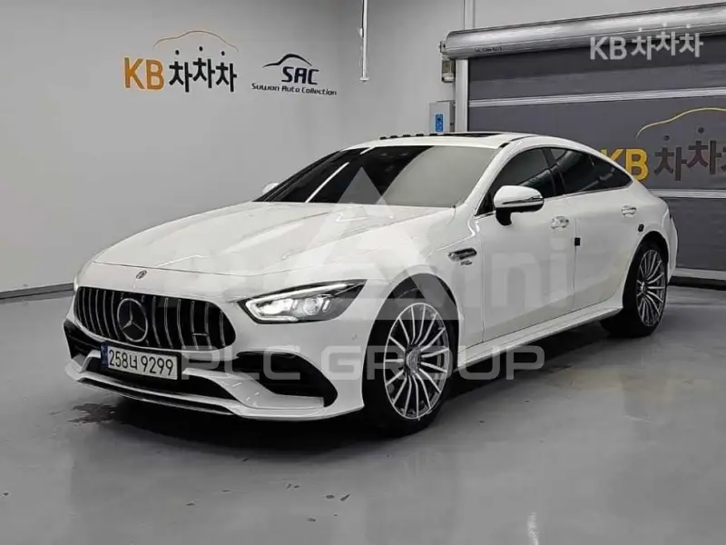 2020 Mercedes Benz GT