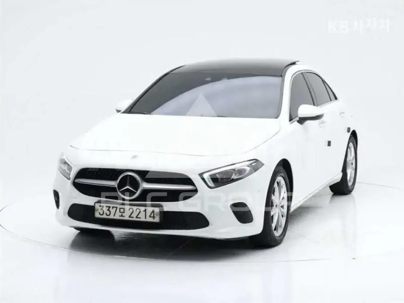 2020 Mercedes Benz A