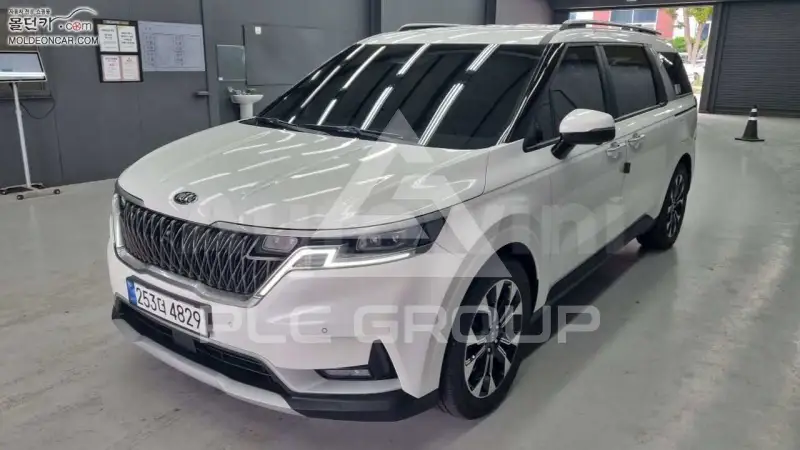 2020 KIA Carnival