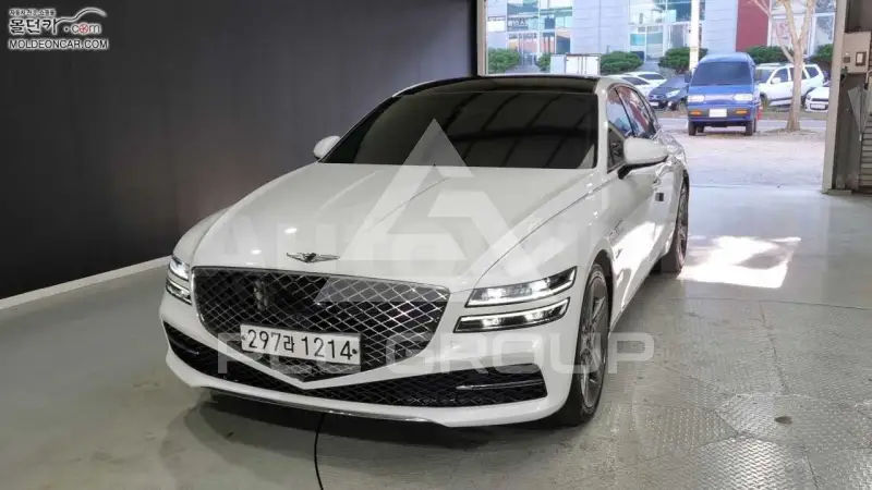2020 Genesis G80