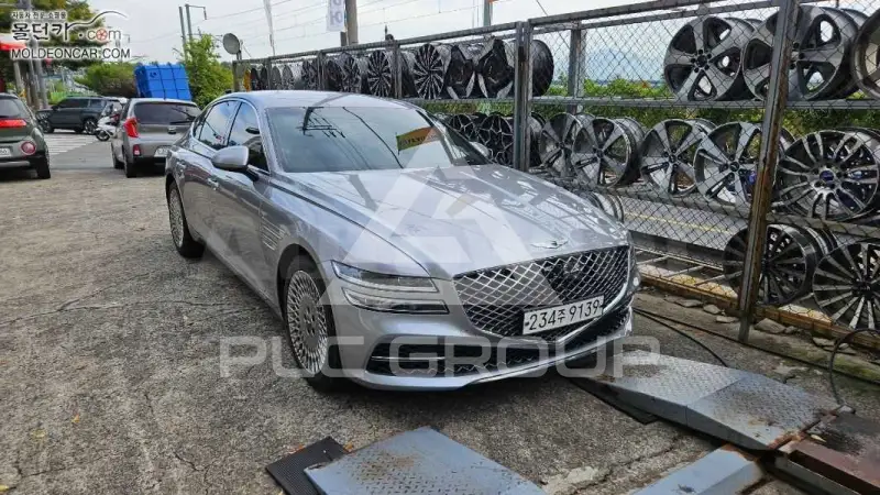 2020 Genesis G80