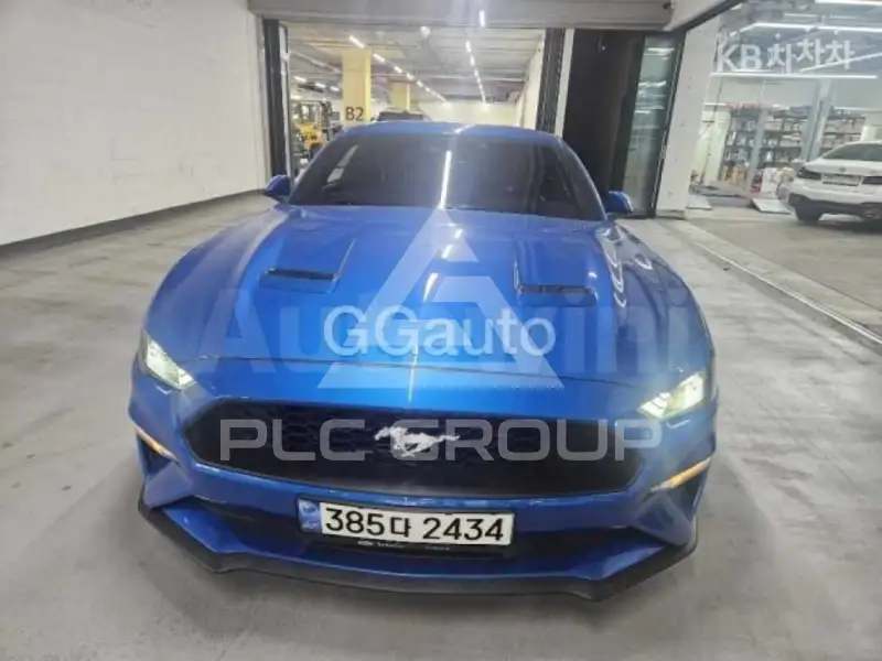 2020 Ford MUSTANG