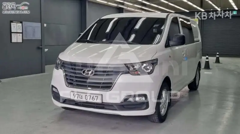 2020 Hyundai Starex