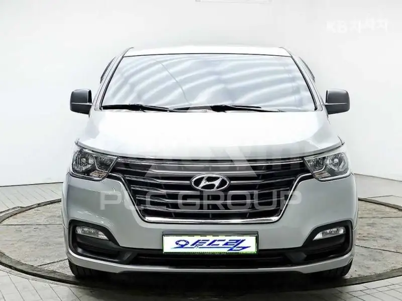 2020 Hyundai Starex