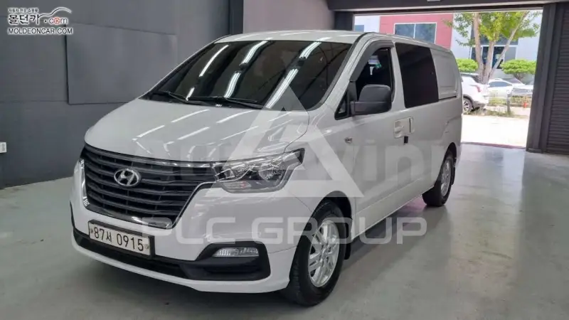 2020 Hyundai Starex