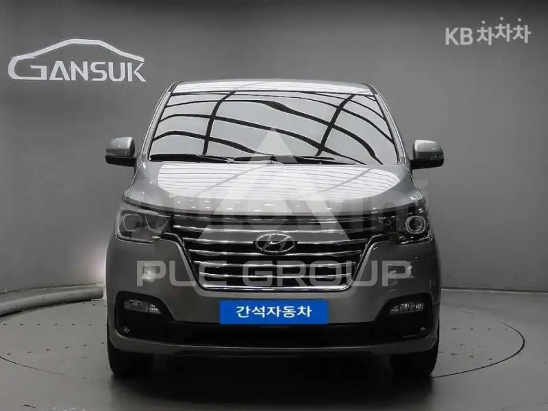 2020 Hyundai Starex
