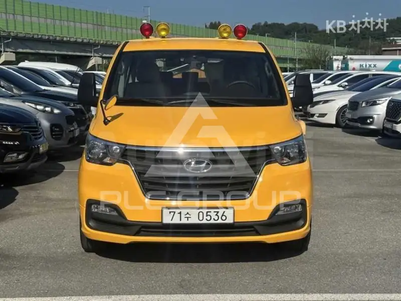 2020 Hyundai Starex