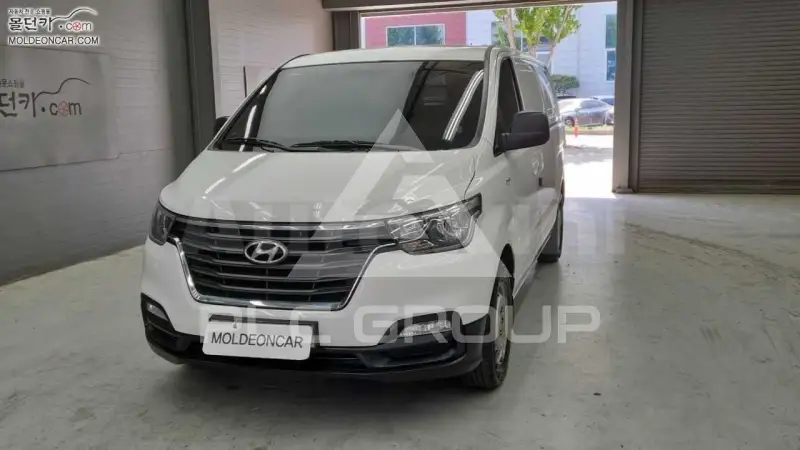 2020 Hyundai Starex