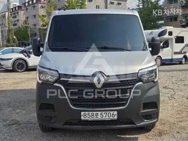 2020 Renault Master