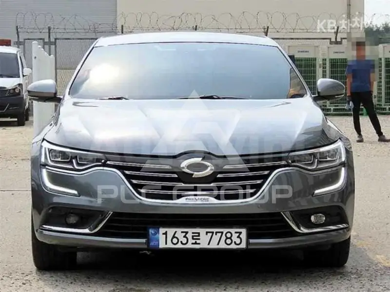 2020 Renault Sm6