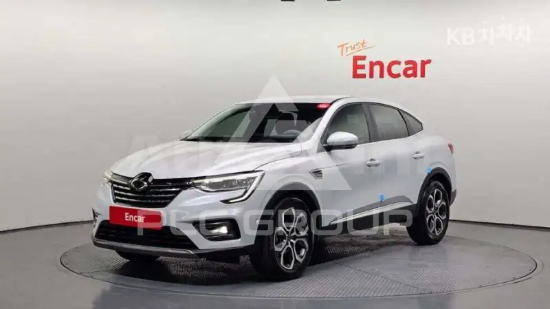 2020 Renault Xm3