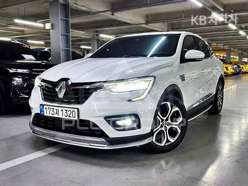 2020 Renault Xm3