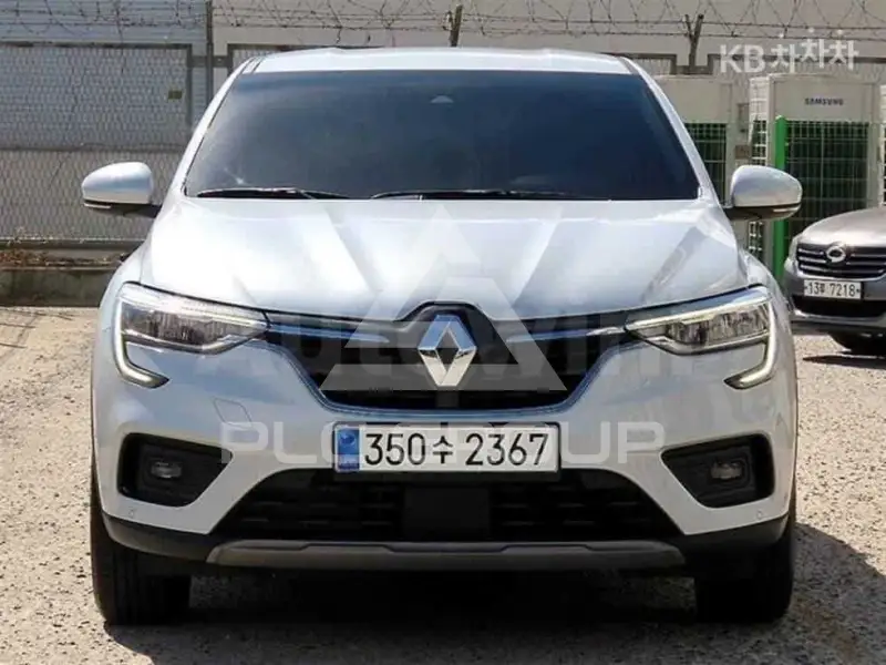 2020 Renault Xm3