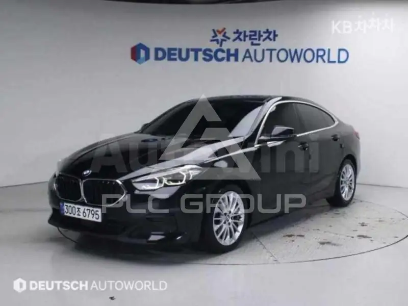 2021 BMW 218