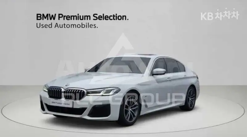 2021 BMW 523
