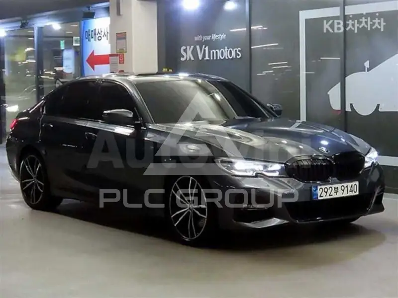 2021 BMW 330