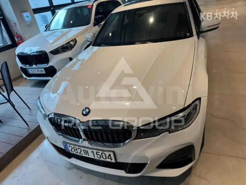 2021 BMW 330