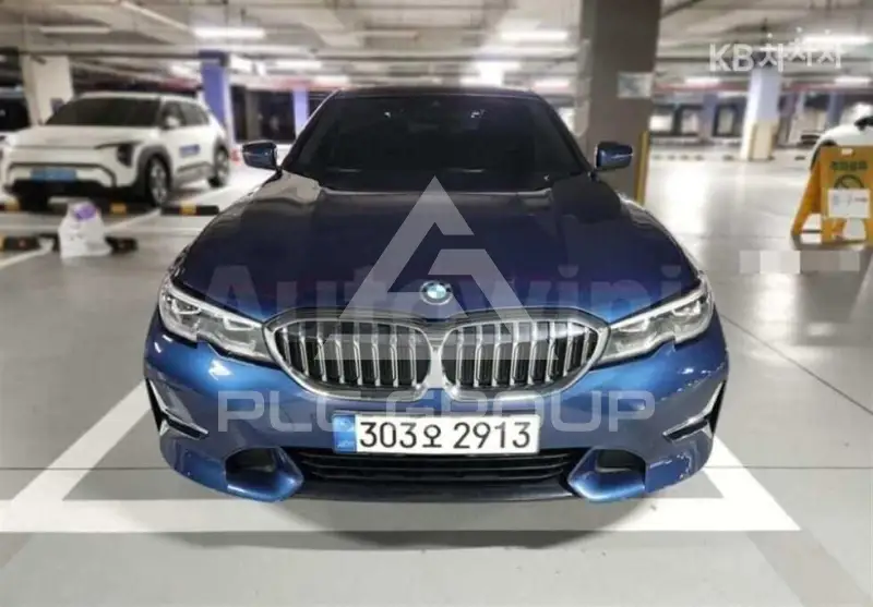 2021 BMW 330