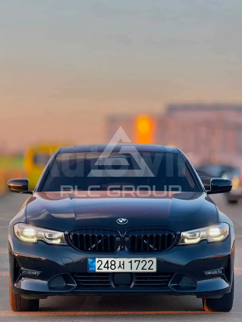 2021 BMW 330