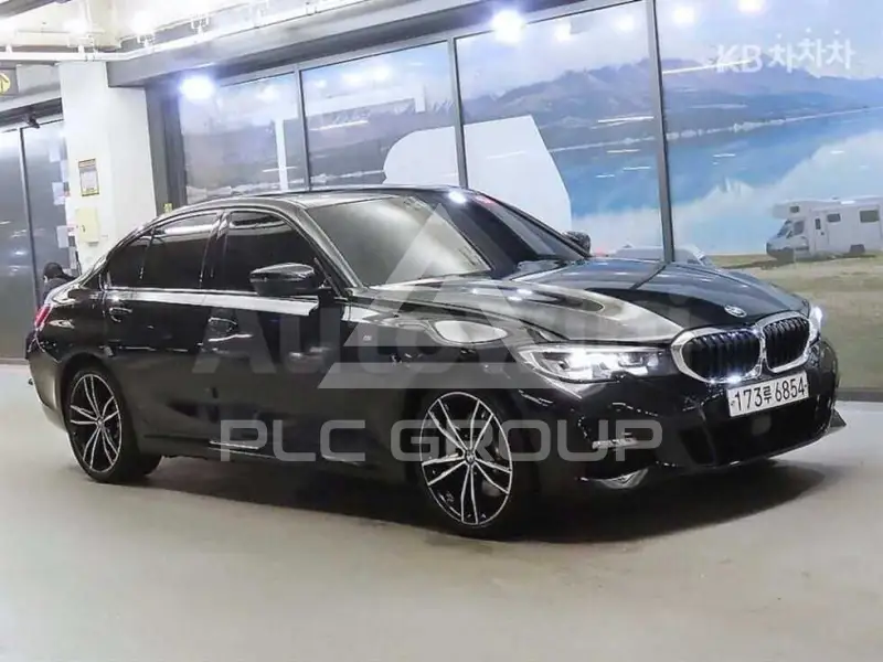 2021 BMW 330