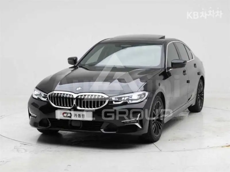2021 BMW 330