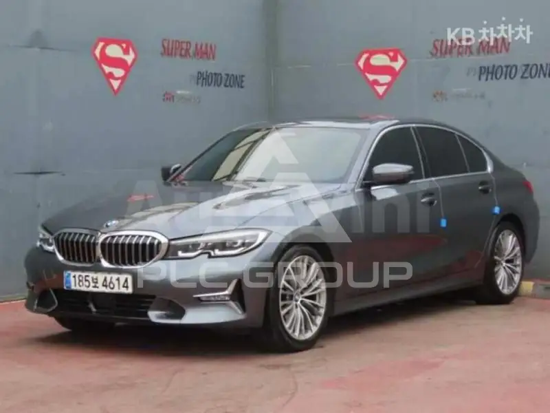 2021 BMW 330