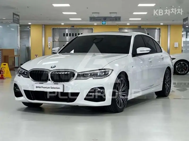 2021 BMW 330
