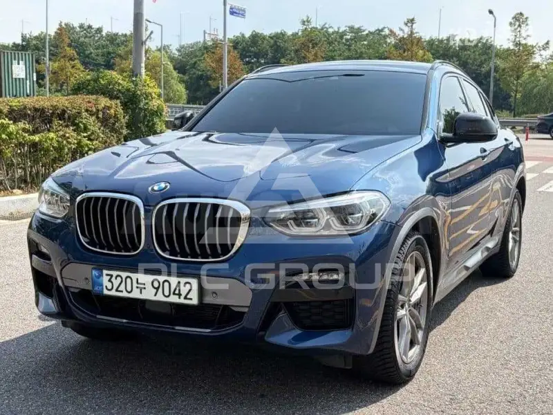 2021 BMW X4
