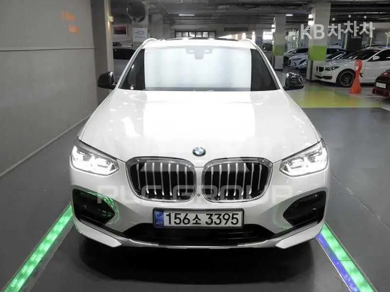 2021 BMW X4