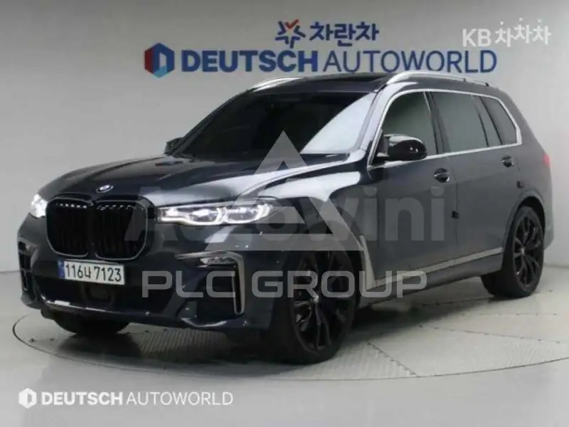 2021 BMW X7