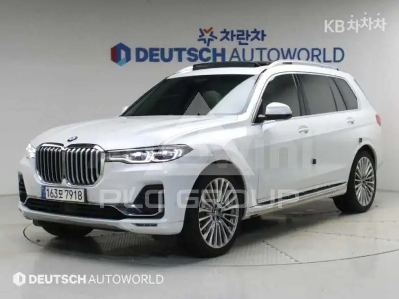 2021 BMW X7