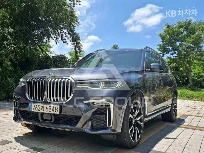 2021 BMW X7
