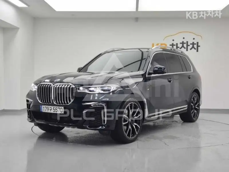 2021 BMW X7