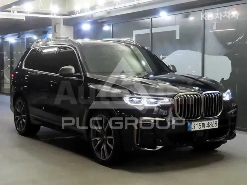 2021 BMW X7