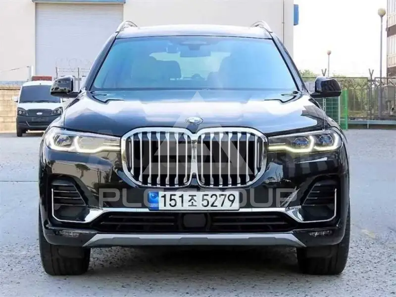 2021 BMW X7