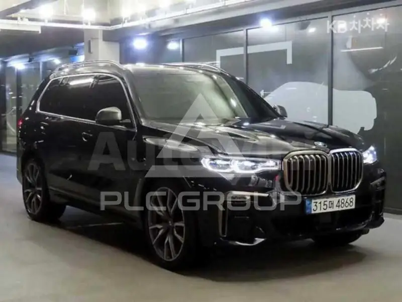2021 BMW X7