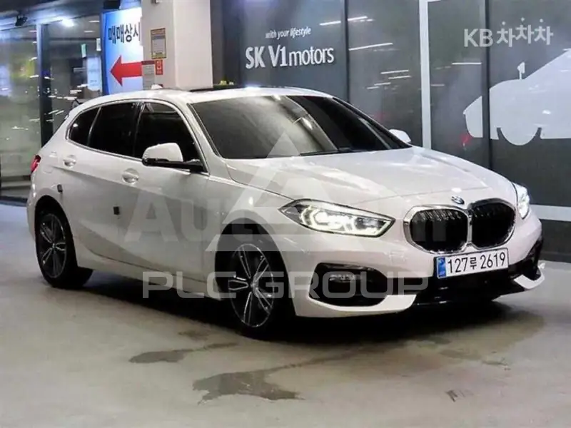 2021 BMW 120