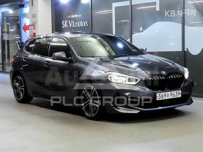 2021 BMW 120