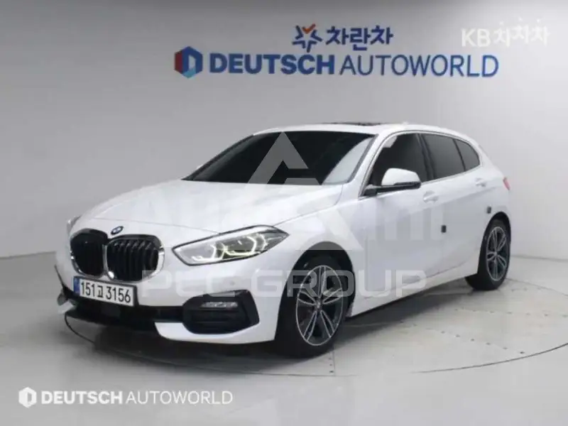 2021 BMW 120