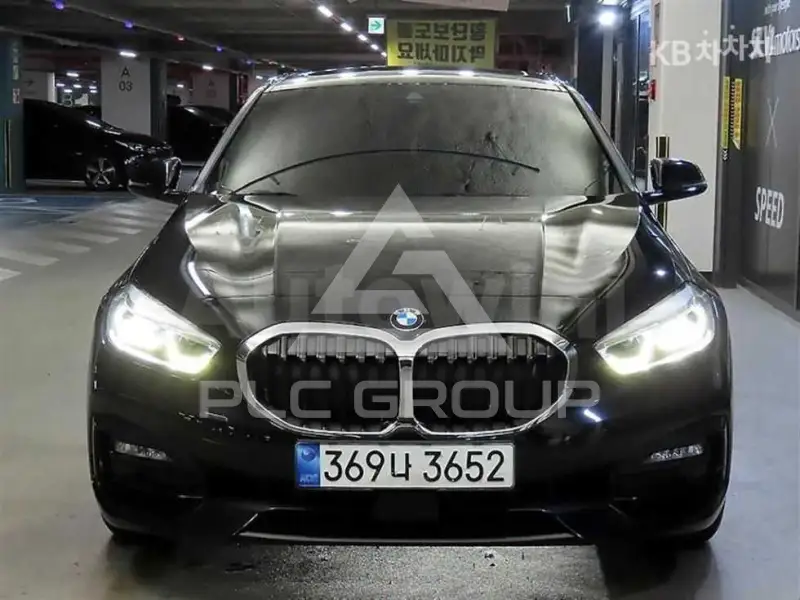 2021 BMW 120