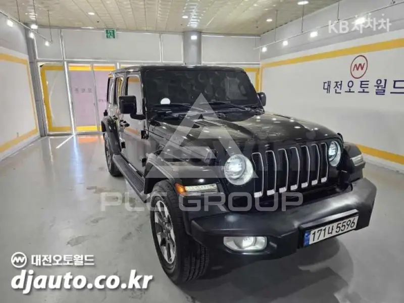 2021 Jeep WRANGLER