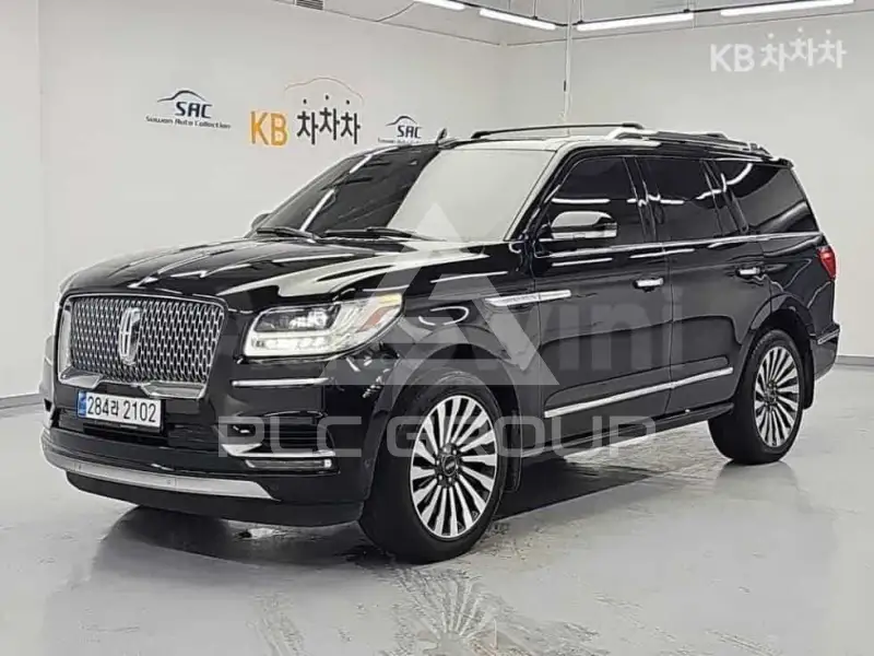 2021 Lincoln NAVIGATOR