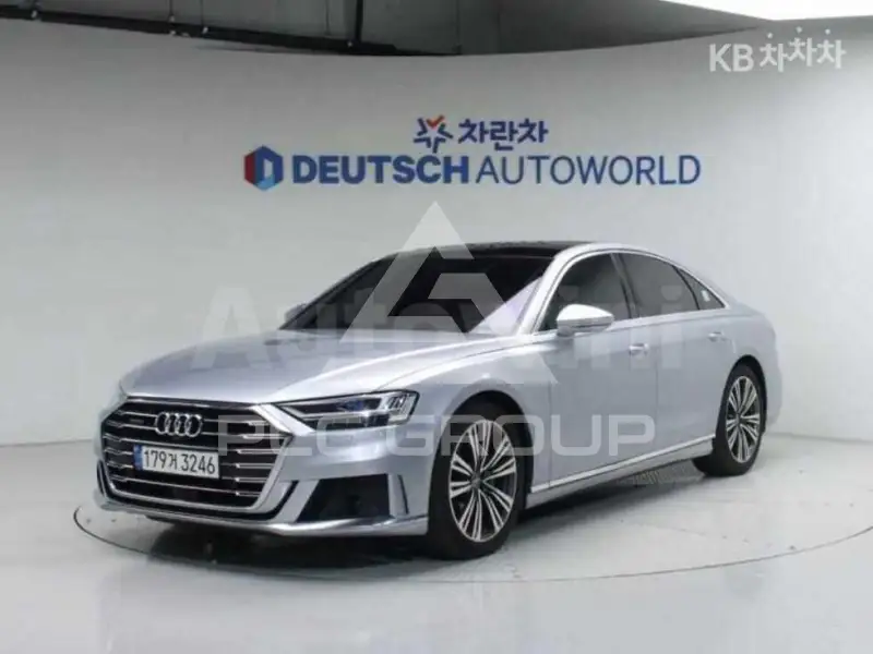 2021 Audi A8
