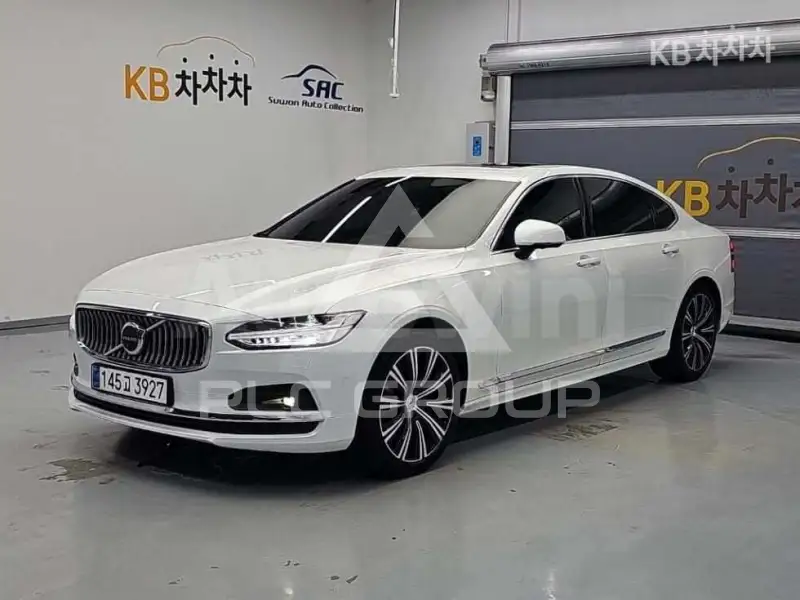 2021 Volvo S90