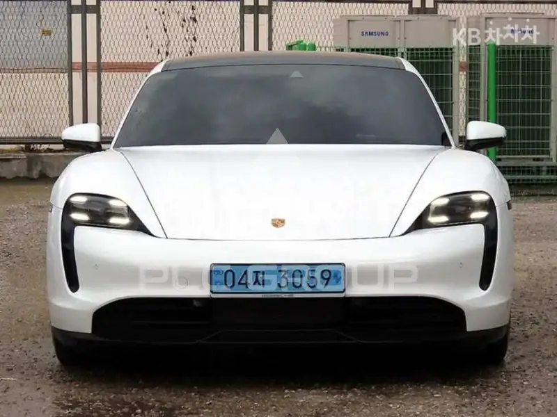 2021 Porsche Taycan