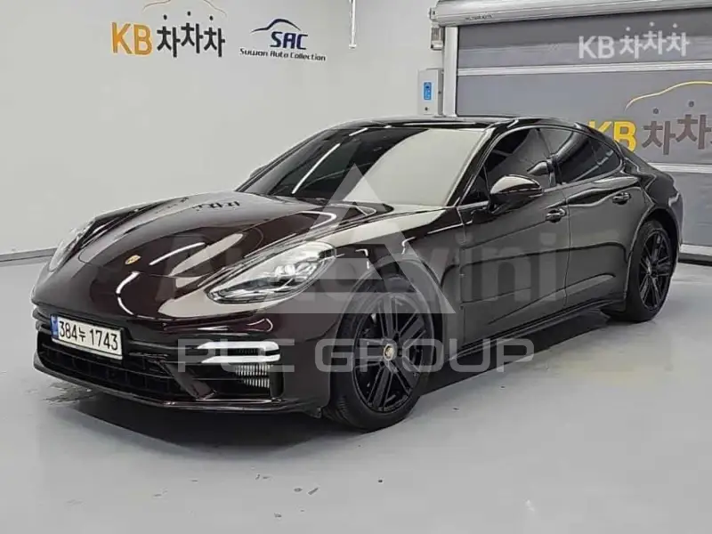 2021 Porsche Panamera