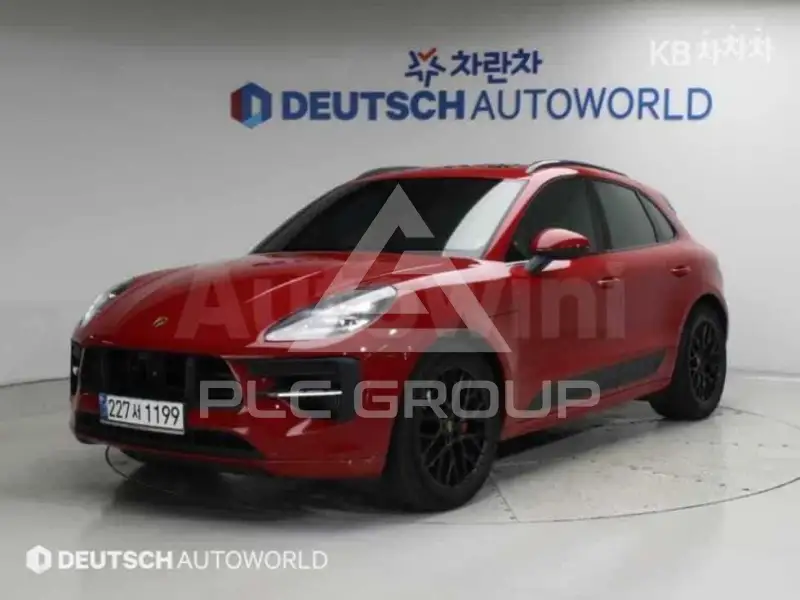 2021 Porsche MACAN