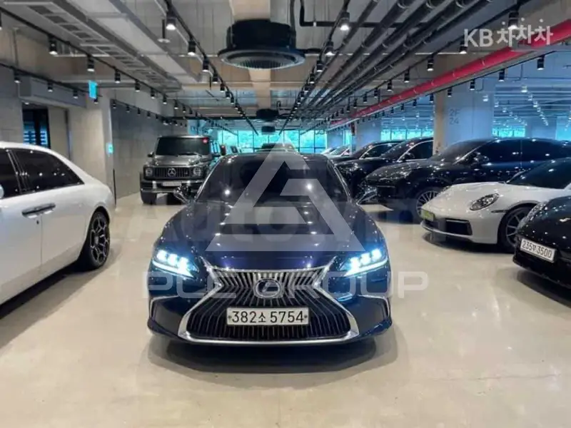 2021 Lexus ES